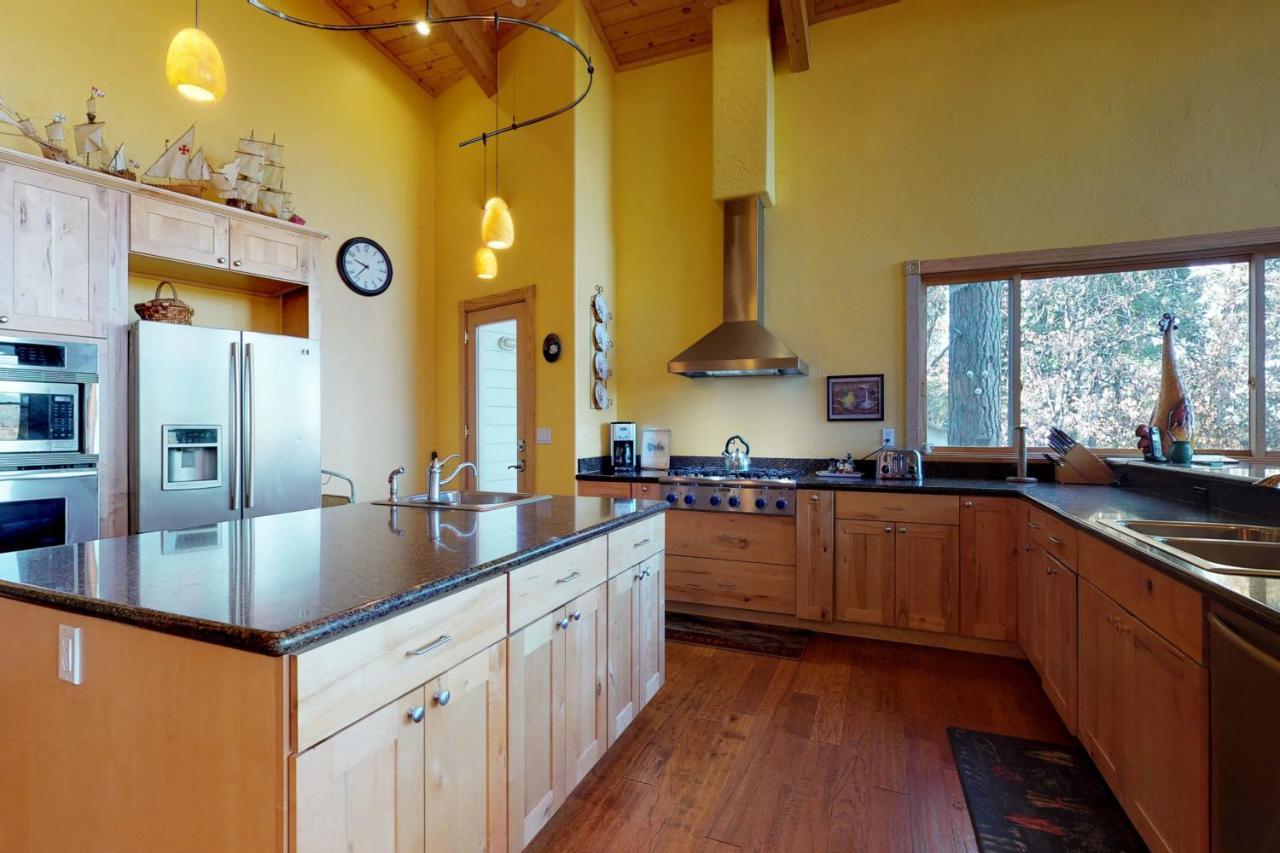 Pine Mountain Getaway Villa Groveland Bagian luar foto