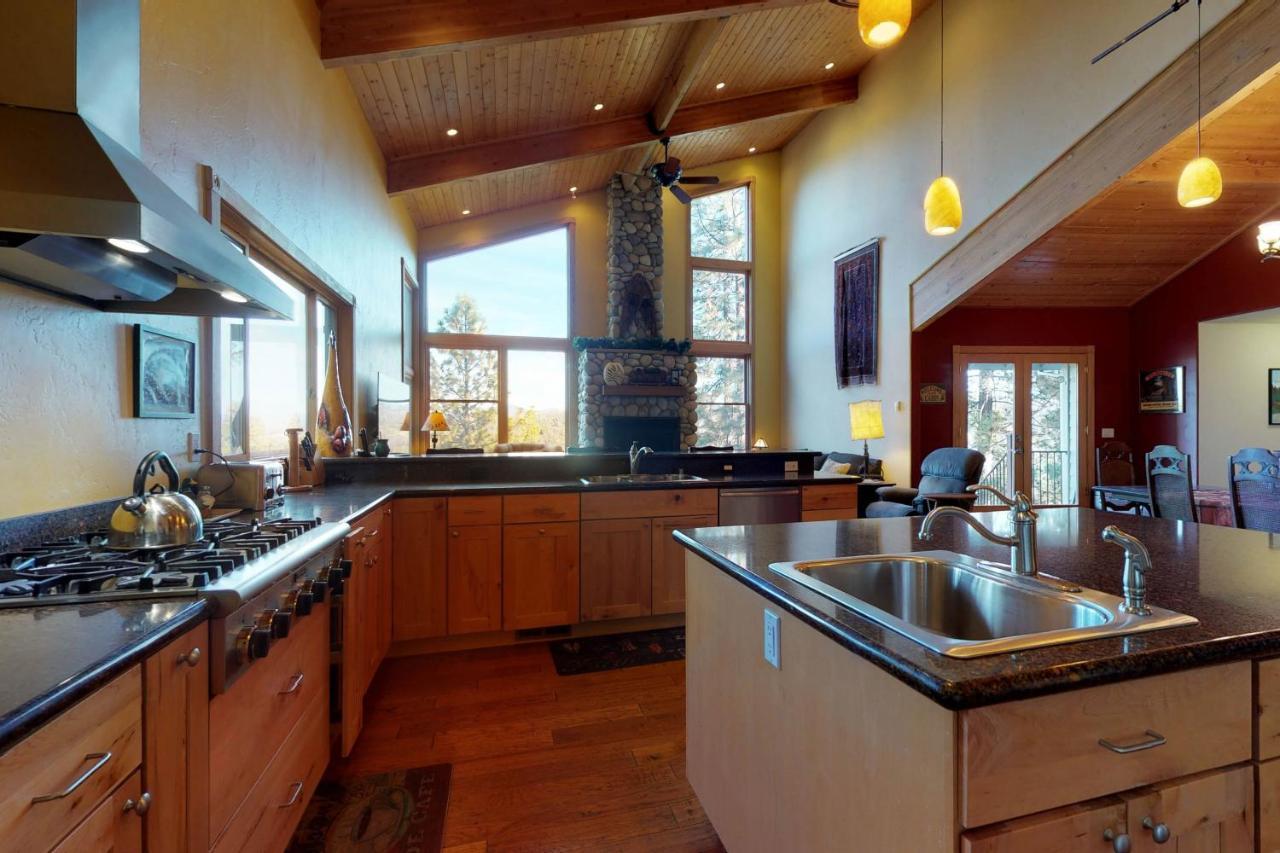Pine Mountain Getaway Villa Groveland Bagian luar foto