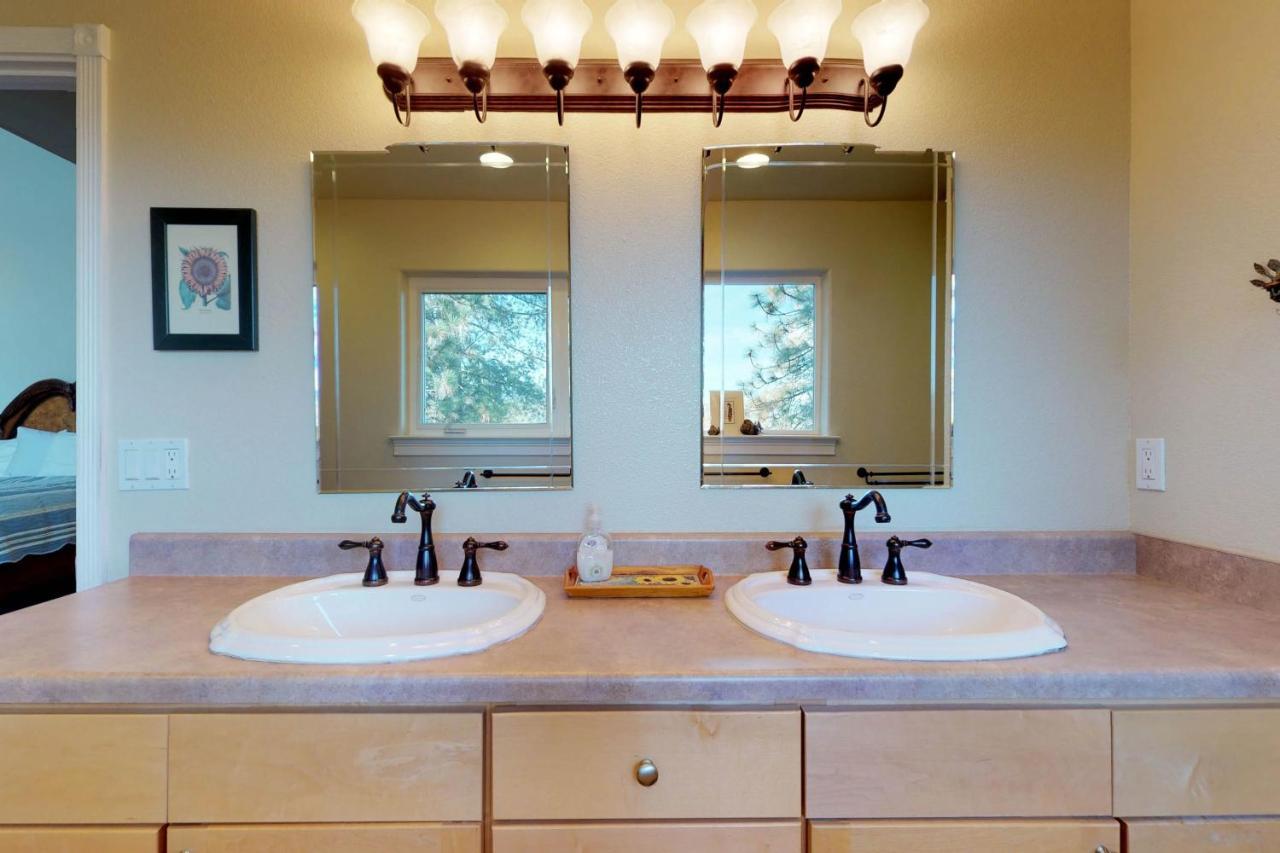 Pine Mountain Getaway Villa Groveland Bagian luar foto