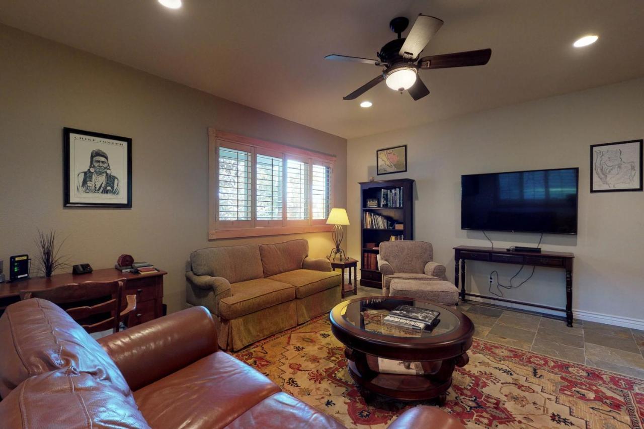 Pine Mountain Getaway Villa Groveland Bagian luar foto